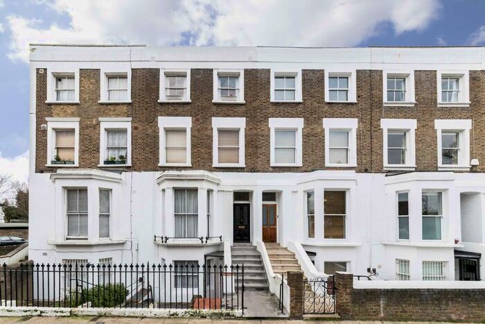 2 Bedroom Flat To Rent In Brackenbury Road, London, W6