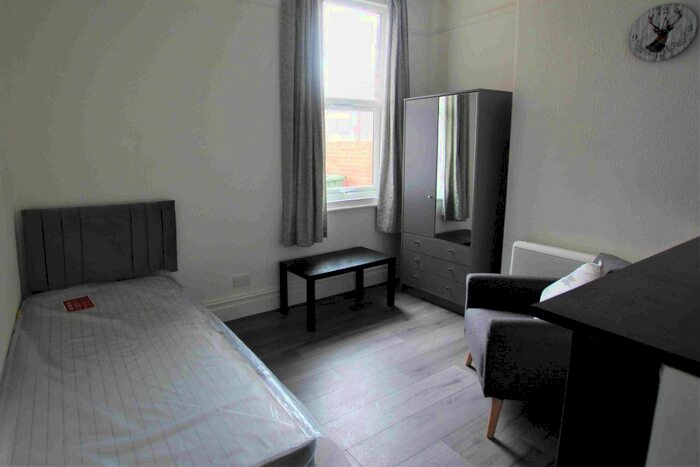1 Bedroom Studio To Rent In Hartington Road, Stockton-On-Tees, TS18