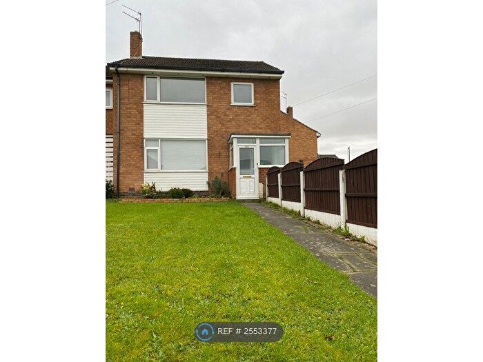 3 Bedroom End Of Terrace House To Rent In Greenbank Road, West Kirby, Wirral., CH48