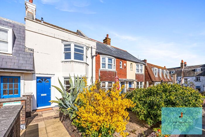 2 Bedroom Maisonette For Sale In Dukes Lane, Brighton, BN1