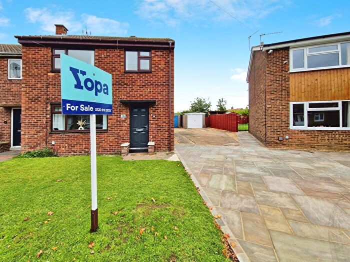 3 Bedroom End Of Terrace House For Sale In Belvedere Crescent, Goole North, DN14