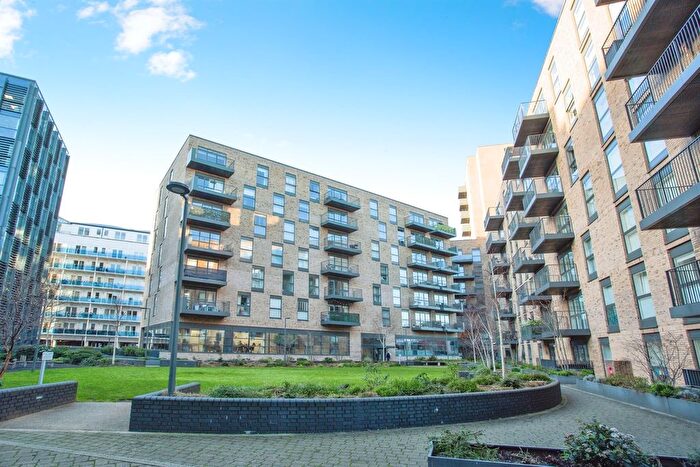 2 Bedroom Flat For Sale In Lyon Road, Harrow, HA1