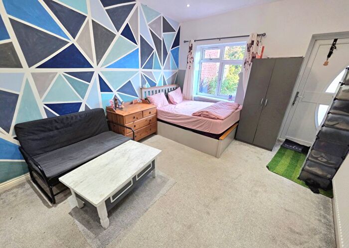 Studio To Rent In Scraptoft Lane, Leicester, LE5