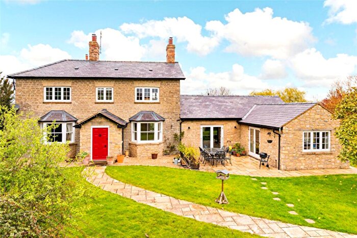 5 Bedroom Equestrian Facility For Sale In Blackthorn Road, Marsh Gibbon, Bicester, OX27