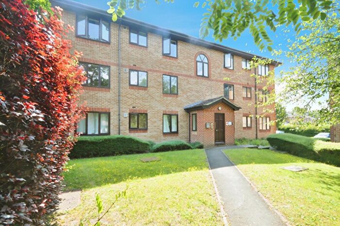 1 Bedroom Flat To Rent In Kern Close, Southampton, SO16