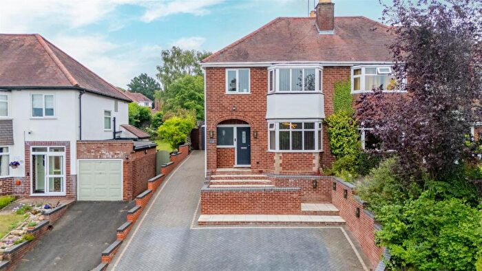 3 Bedroom Semi-Detached House For Sale In St. Peters Road, Pedmore, Stourbridge, DY9