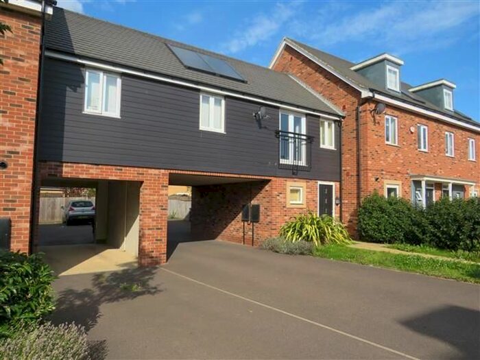 2 Bedroom Flat To Rent In Stratford Park, Wolverton, Milton Keynes, MK12