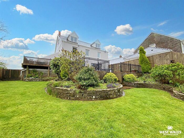 6 Bedroom Detached House For Sale In Uplands, Carmarthen, SA32