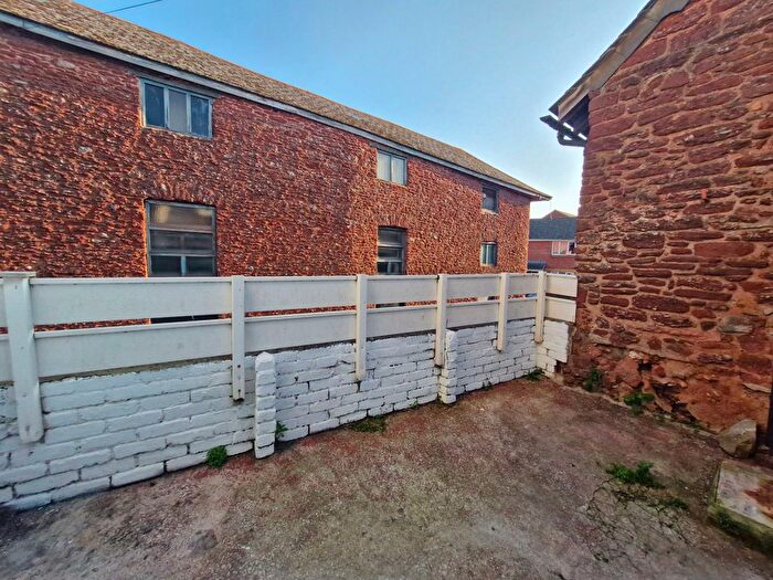 3 Bedroom End Of Terrace House For Sale In Millbrook Road, Paignton, TQ3