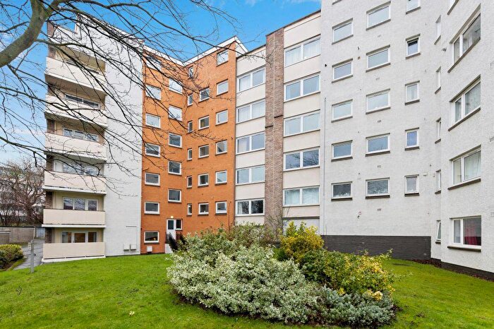 2 Bedroom Flat For Sale In / Orchard Brae Avenue, Edinburgh, EH4