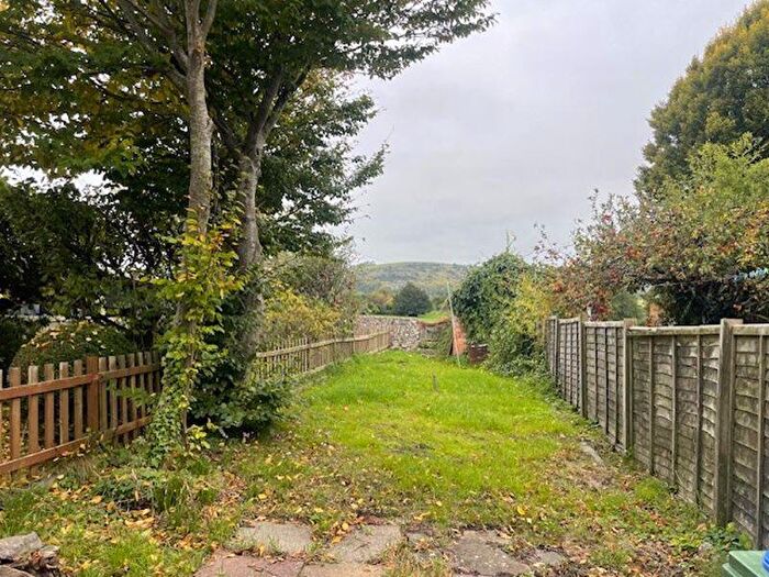 2 Bedroom Cottage To Rent In Charlton Street, Steyning, BN44