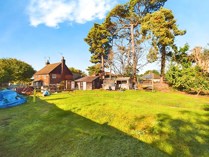 4 Bedroom Cottage For Sale In East Street, Lilley, Luton, LU2