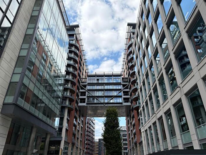 2 Bedroom Apartment For Sale In Leftbank, Spinningfields, Manchester, M3