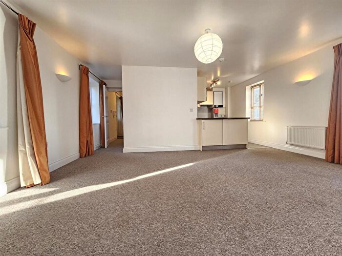 2 Bedroom Flat To Rent In Flat, Old Paper Mill, Ditton Walk, Cambridge, CB5