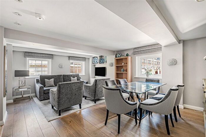 2 Bedroom Flat For Sale In Aria House, Craven Street, London, WC2N