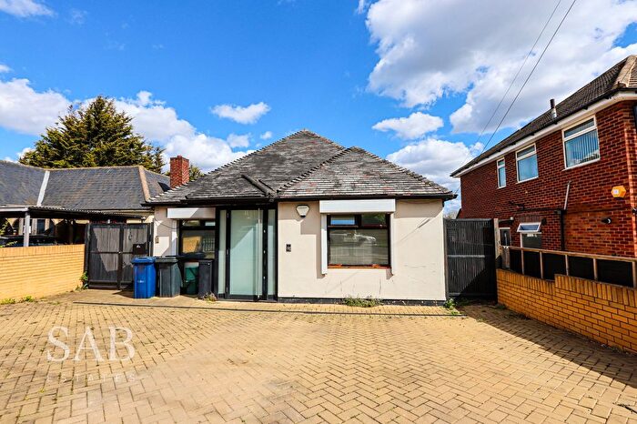 4 Bedroom Detached Bungalow To Rent In Ferrymead Avenue, Greenford, UB6