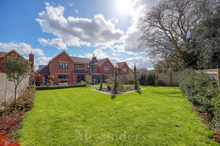 4 Bedroom Detached House For Sale In Hornsey Rise, Wellsborough, CV13