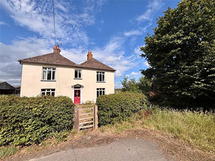 4 Bedroom Detached House To Rent In Lyde Green, Rotherwick, Hook, Hampshire, RG27