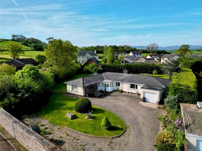 4 Bedroom Bungalow For Sale In College Lane, Trefecca, Brecon, Powys, LD3