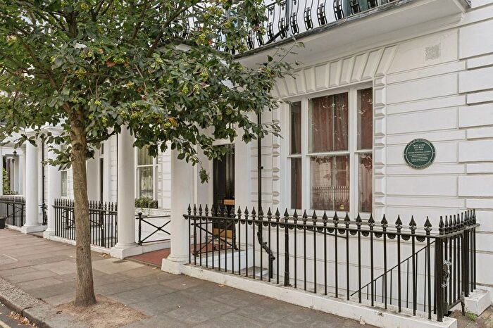 1 Bedroom Flat For Sale In Gloucester Terrace, London, W2