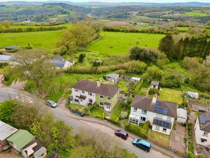 3 Bedroom Semi-Detached House For Sale In Townsend, Ruardean, GL17