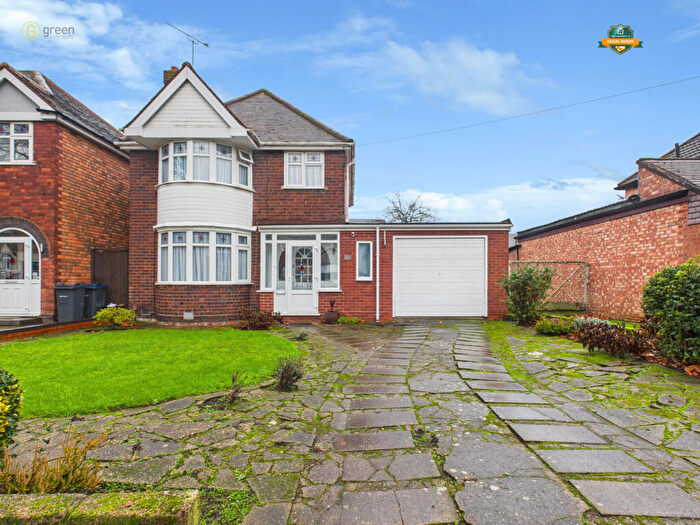 3 Bedroom Detached House For Sale In Ewell Road, Erdington, B24