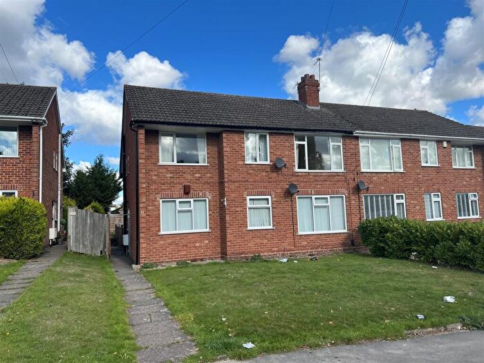 2 Bedroom Maisonette To Rent In Langley Hall Road, Solihull, B92