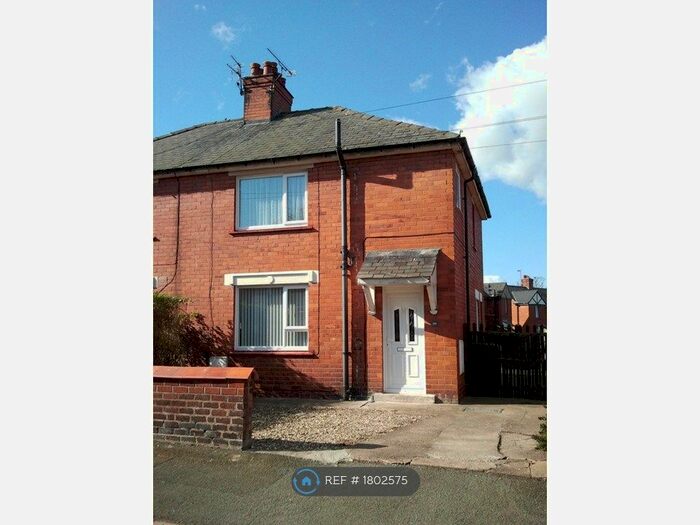 3 Bedroom Semi-Detached House To Rent In Bryn Place, Llay, Wrexham, LL12