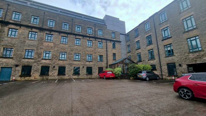 2 Bedroom Apartment To Rent In Acorn Mill, Oldham, OL4