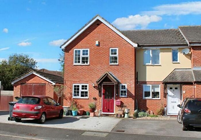 3 Bedroom Property To Rent In The Limes, Kingsnorth, Ashford, TN23