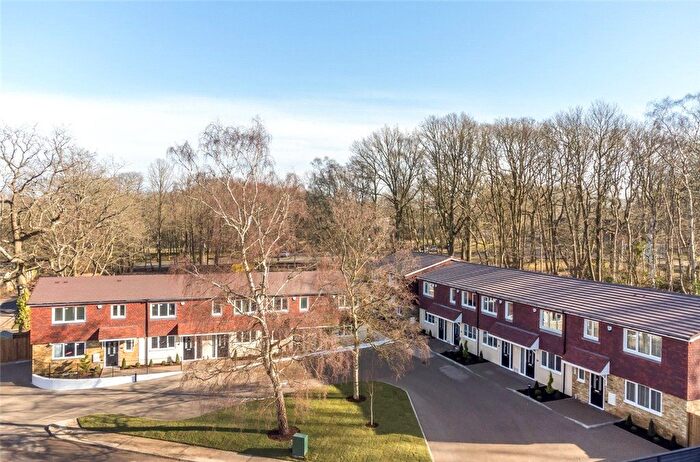 3 Bedroom End Terrace House To Rent In Armstrong Close, Halstead, Sevenoaks, TN14