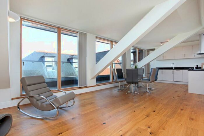 2 Bedroom Apartment To Rent In Frances Road Windsor, SL4