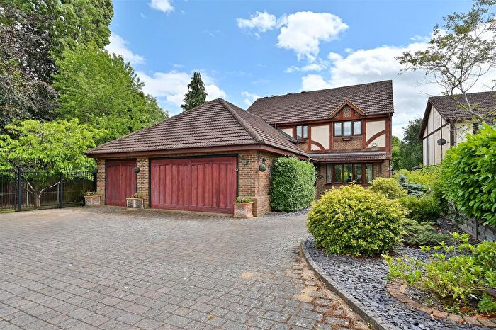 4 Bedroom Detached House For Sale In Leasey Dell Drive, Wheathampstead, St. Albans, AL4