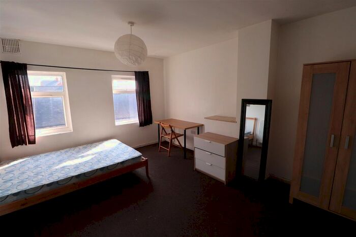 3 Bedroom Flat To Rent In Far Gosford Street, Coventry, CV1