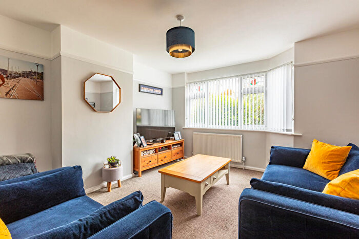 3 Bedroom End Of Terrace House For Sale In Station Road, Kingswood, BS15