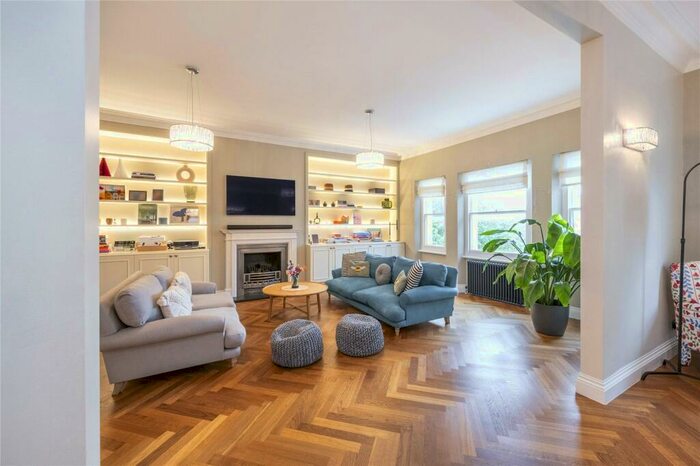 4 Bedroom Penthouse To Rent In Belsize Park, Belsize Park, NW3