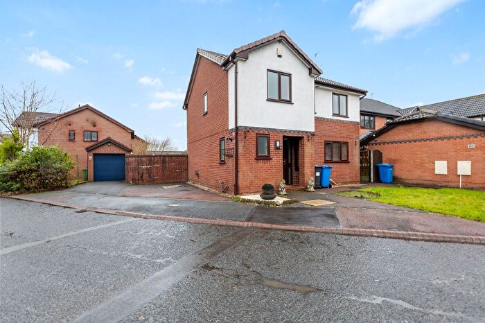 4 Bedroom Detached House For Sale In Applecross Close, Birchwood, WA3