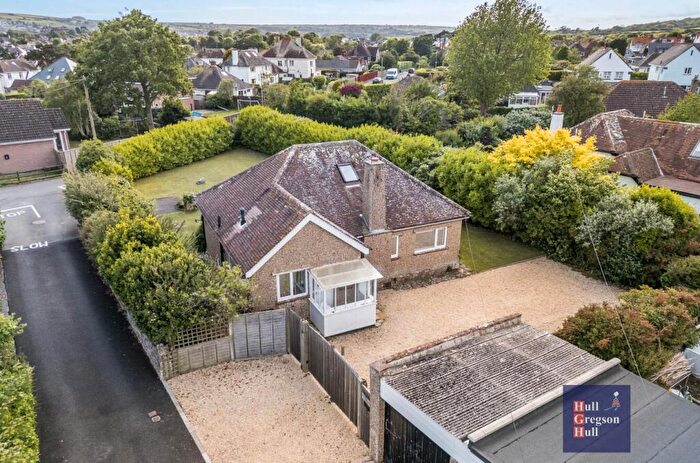 3 Bedroom Bungalow For Sale In Ballard Estate, Swanage, BH19