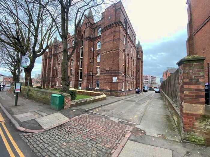 1 Bedroom Flat To Rent In Park View Court, Bath Street, Nottingham, NG1