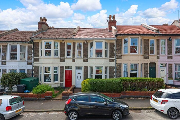 3 Bedroom Terraced House For Sale In Highbury Road, Horfield, BS7