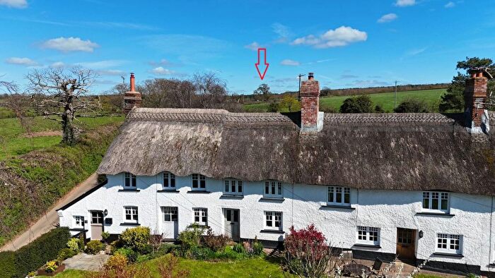 1 Bedroom Terraced House For Sale In Castle Lane, Exmouth, EX8