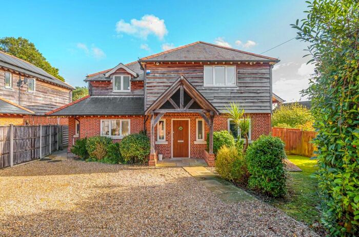 4 Bedroom Detached House To Rent In Romsey Road, West Wellow, Romsey, Hampshire, SO51