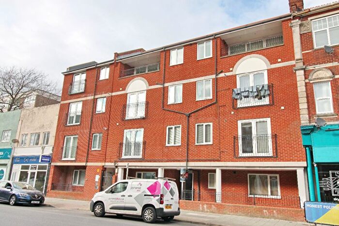 2 Bedroom Maisonette To Rent In Elm Grove, Southsea, PO5