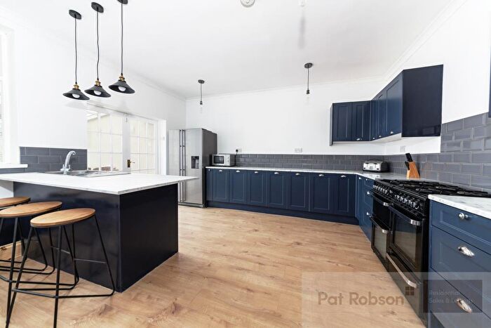 5 Bedroom House To Rent In Hotspur Street, Heaton, Newcastle Upon Tyne, NE6