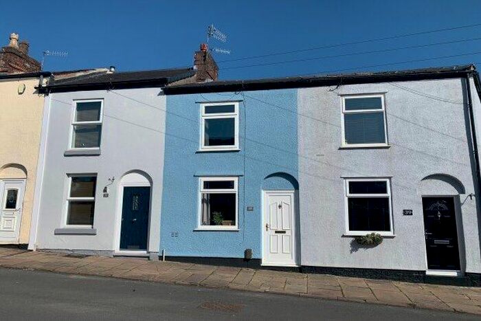 2 Bedroom Terraced House To Rent In Crompton Road, Macclesfield, SK11