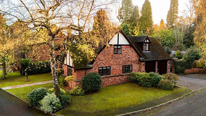 4 Bedroom Detached House For Sale In Farways, Keepers Gate Close, Sutton Coldfield, B74
