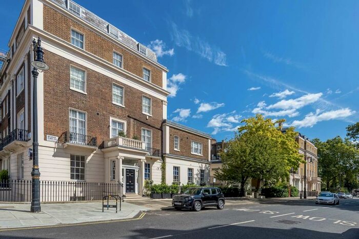 2 Bedroom Flat To Rent In Eaton Place, London, SW1X