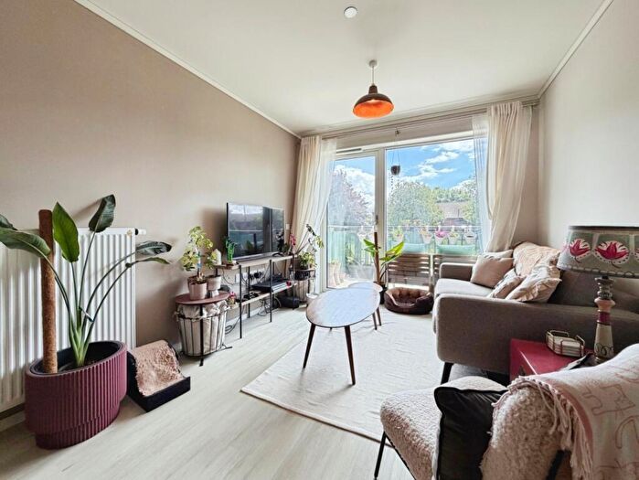 2 Bedroom Flat For Sale In Willow, , Hazel Road, BS4