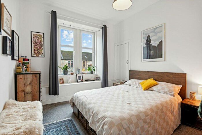 2 Bedroom Flat For Sale In /, Rannoch Street, Cathcart, G44