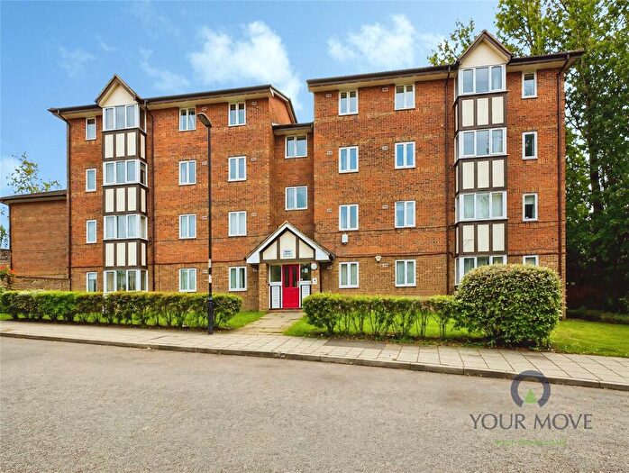 2 Bedroom Flat For Sale In Cumberland Place, London, SE6